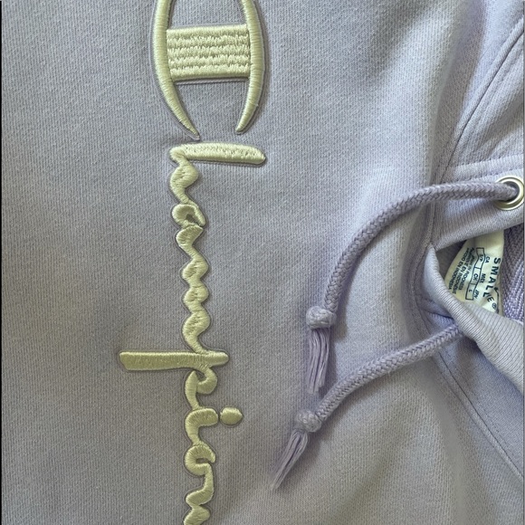 LIMITED EDITION Lavender Champion Reverse Weave Hoodie - Picture 2 of 6